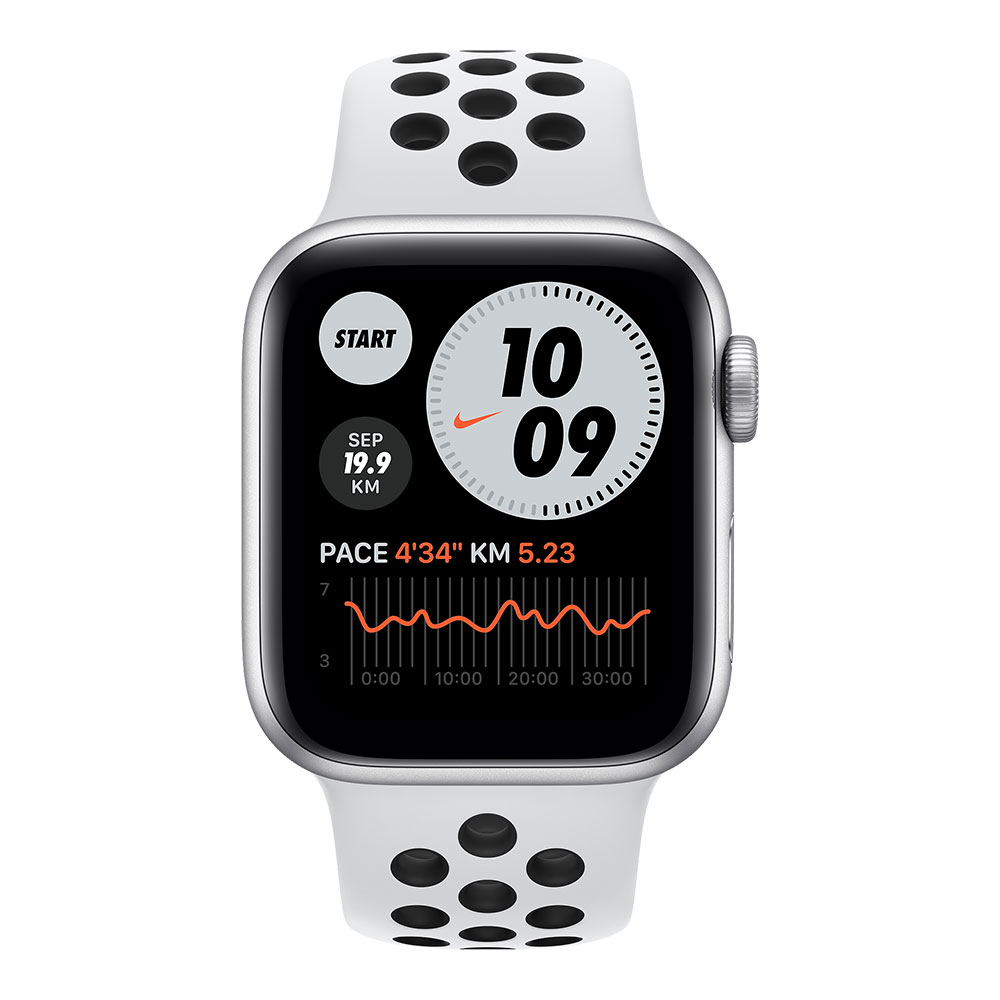 Apple Watch Nike SE, 40 мм, корпус серебристого цвета, ремешок Nike цвета чистая платина/чёрный